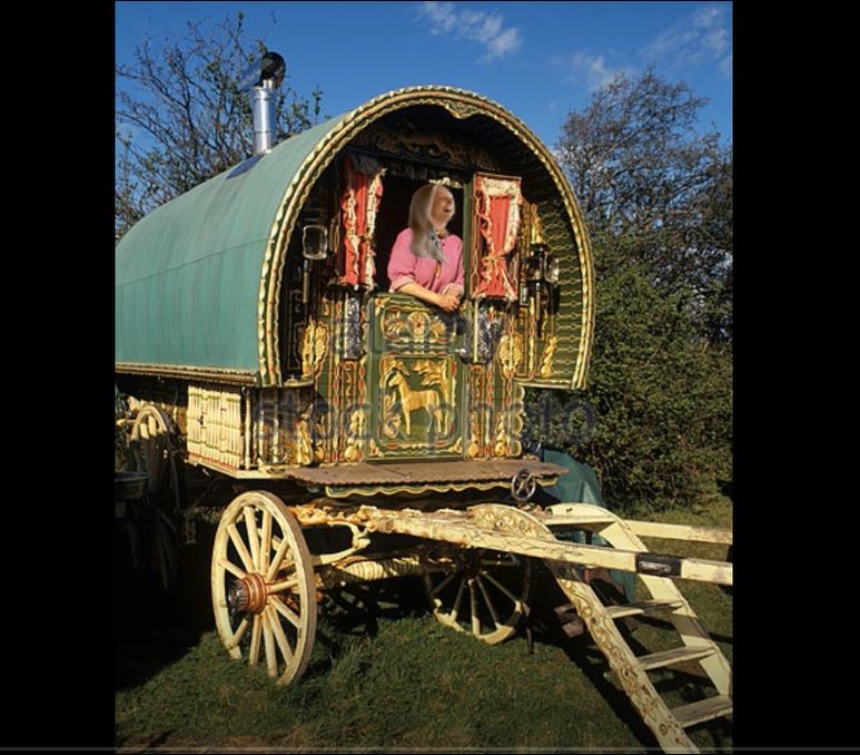 Devra West, Devra Patton West, Rishi Devra